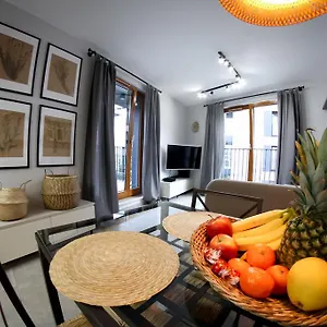 Browar Lubicz | Balcony | Elevator | Free Garage Appartamento