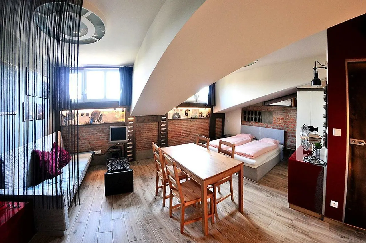 Alder Apartments Cracovia 0*,